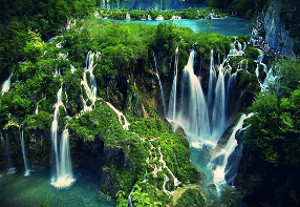 Croatia-Plitvice-lakes-National-Park