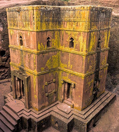 Ethiopia-Rock-hewn-churches-of-Lalibela-between-7th-and-13th-centuries